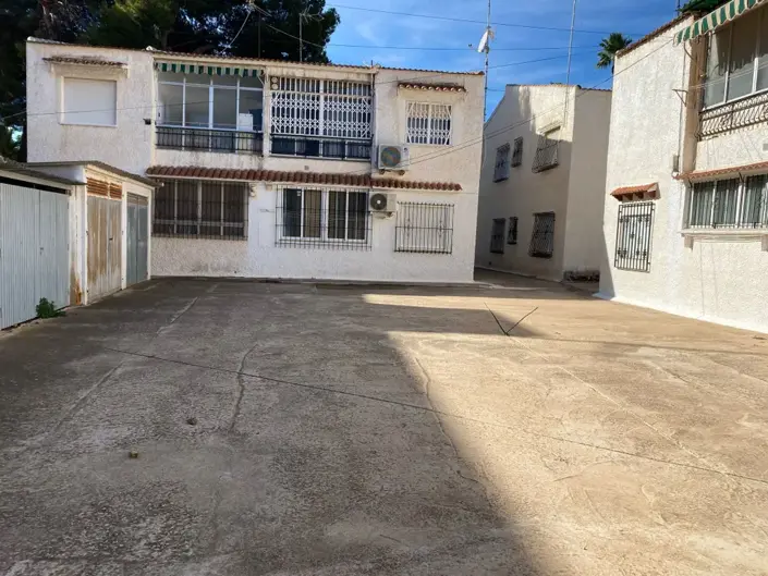 Image No.3-3 Bed Apartment for sale