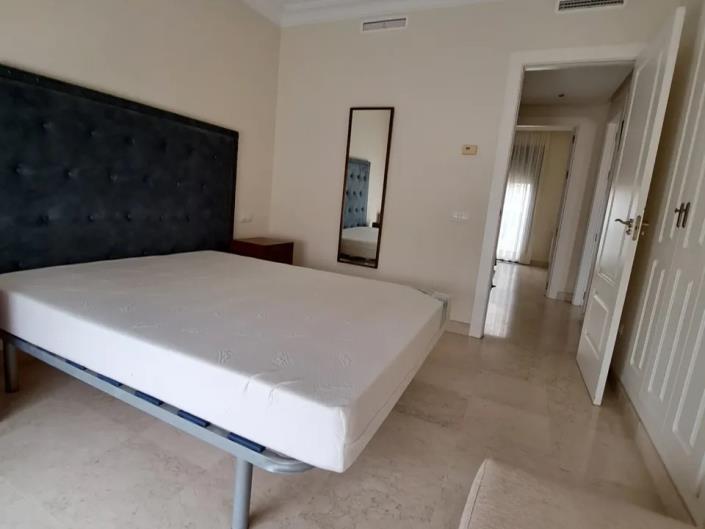 Image No.13-2 Bed Townhouse for sale