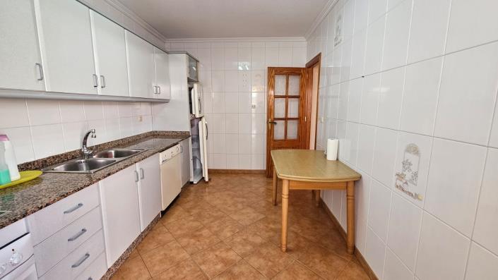 Image No.20-3 Bed Duplex for sale