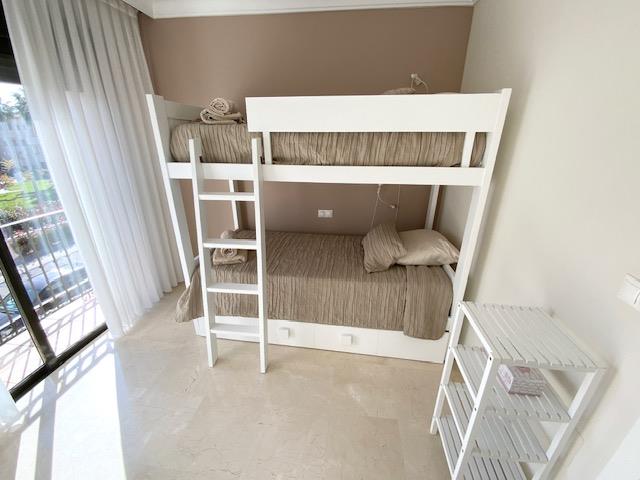 Image No.37-2 Bed Townhouse for sale