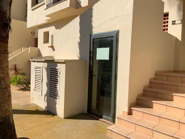 Image No.38-2 Bed Townhouse for sale