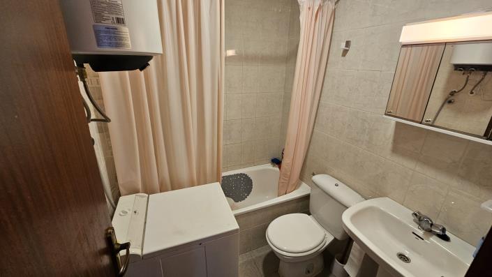 Image No.32-3 Bed Bungalow for sale