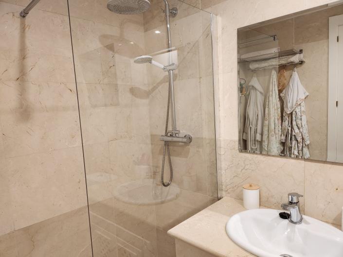 Image No.20-3 Bed Penthouse for sale