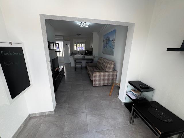 Image No.5-2 Bed House for sale