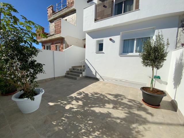 Image No.2-3 Bed Villa for sale