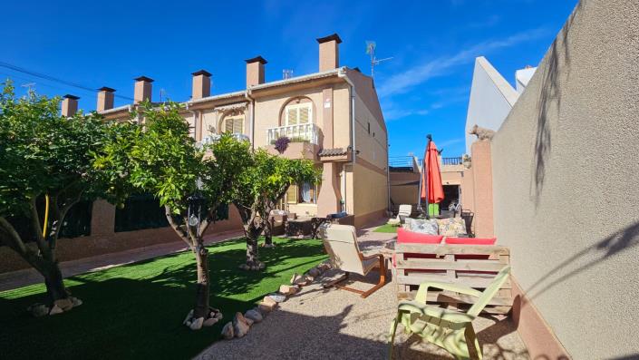 Image No.4-3 Bed Duplex for sale