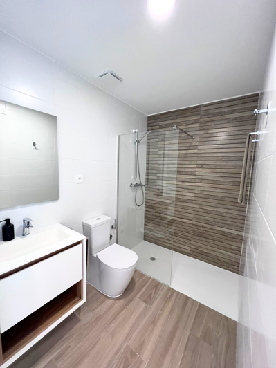 Image No.13-3 Bed Apartment for sale