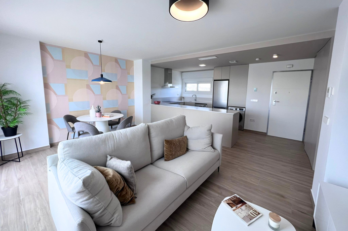 Image No.9-3 Bed Apartment for sale