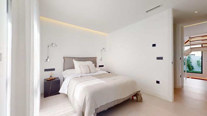 Image No.29-3 Bed Villa / Detached for sale