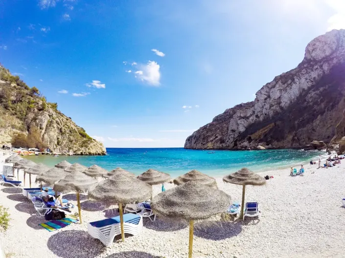 Image No.26-4 Bed Villa / Detached for sale