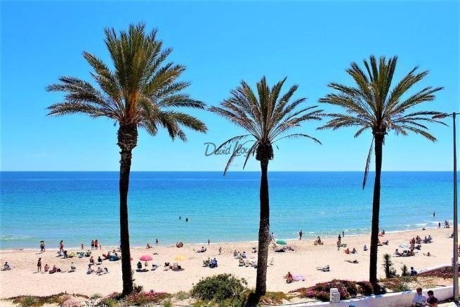 Image No.33-3 Bed Villa / Detached for sale