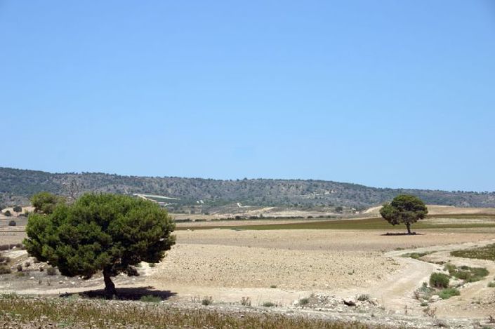 Image No.15-2 Bed Townhouse for sale