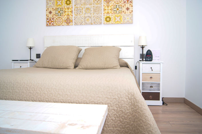 Image No.13-2 Bed Villa / Detached for sale