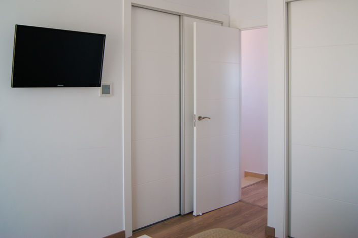 Image No.14-2 Bed Villa / Detached for sale