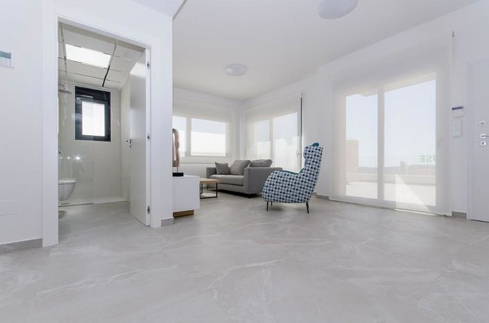 Image No.5-2 Bed Apartment for sale