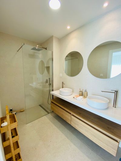 Image No.14-2 Bed Bungalow for sale