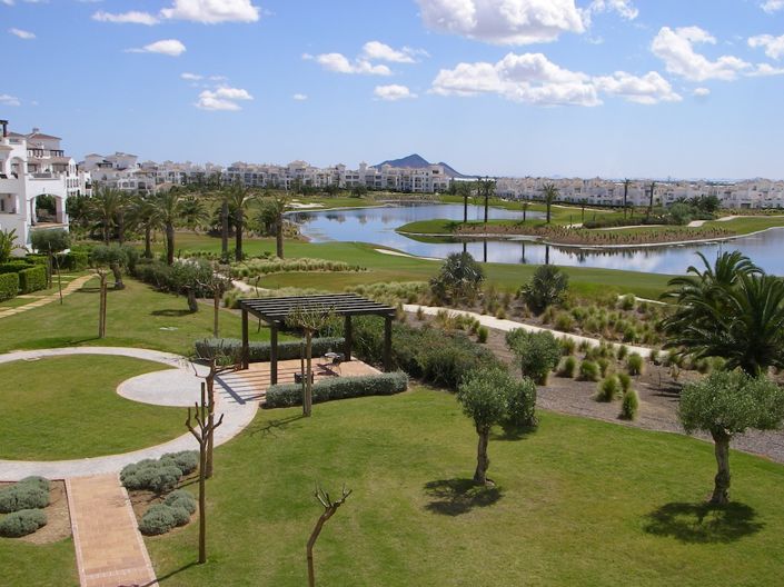 Image No.32-2 Bed Apartment for sale