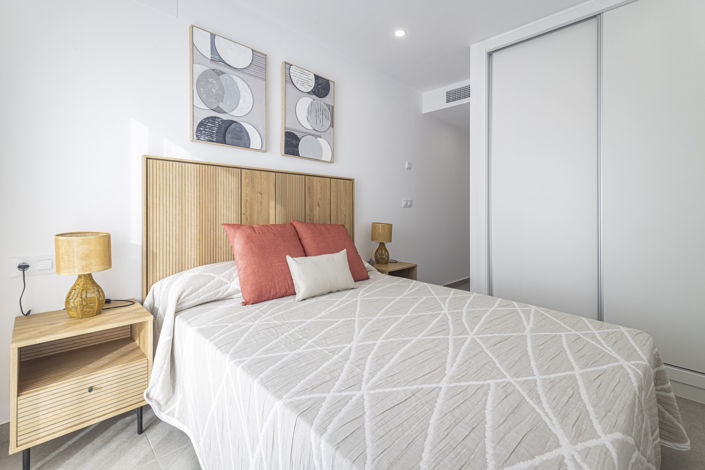 Image No.12-3 Bed Apartment for sale