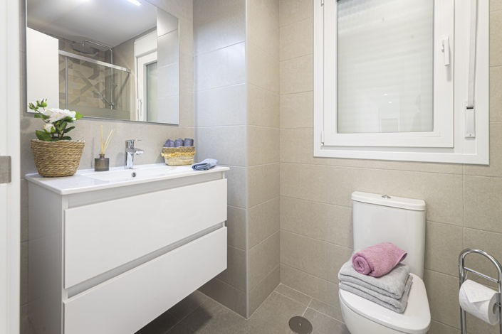 Image No.13-3 Bed Apartment for sale