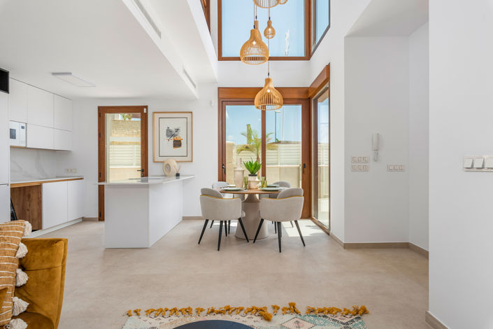 Image No.14-3 Bed Villa / Detached for sale