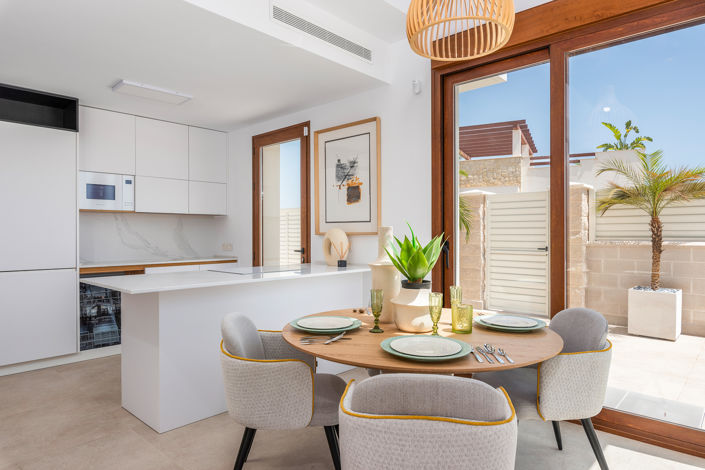 Image No.15-3 Bed Villa / Detached for sale