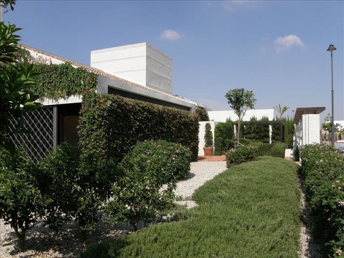 Image No.8-4 Bed Villa / Detached for sale