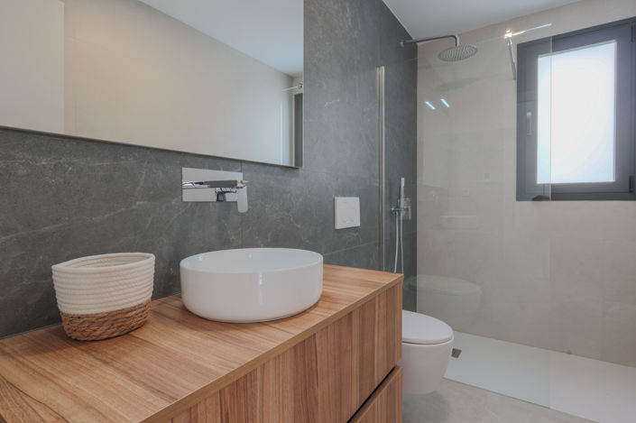 Image No.13-3 Bed Villa / Detached for sale