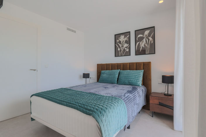 Image No.15-3 Bed Villa / Detached for sale