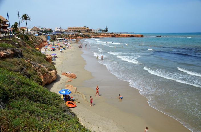 Image No.20-2 Bed Bungalow for sale