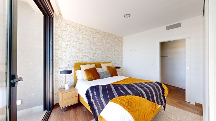 Image No.13-4 Bed Villa / Detached for sale