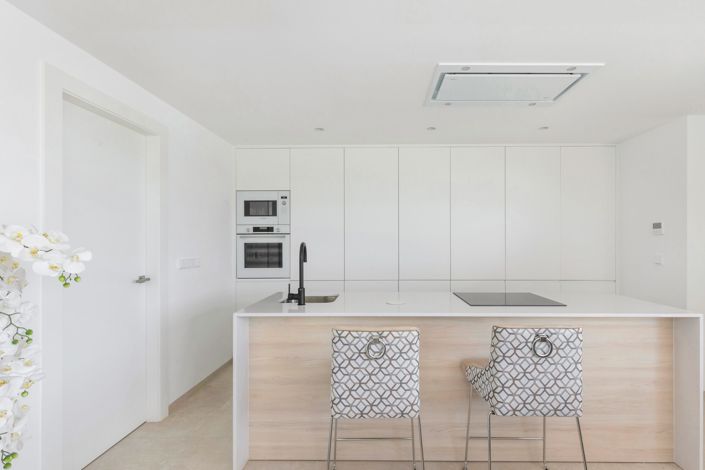 Image No.12-3 Bed Villa / Detached for sale