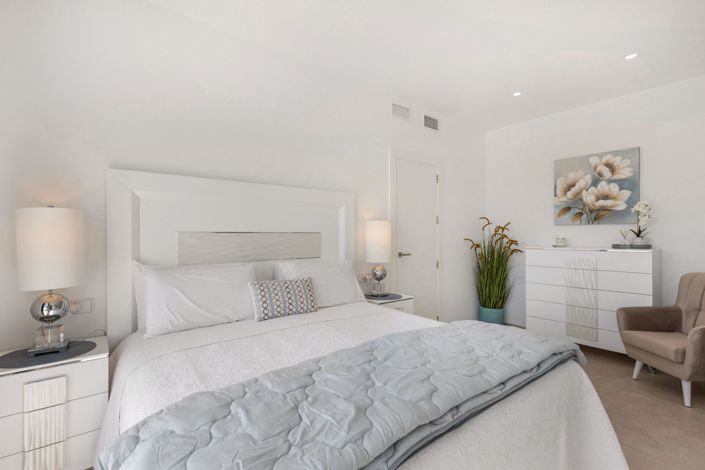 Image No.31-3 Bed Villa / Detached for sale