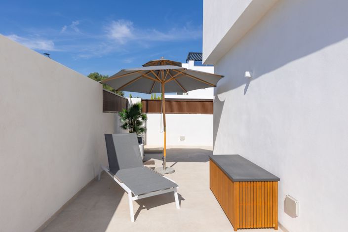 Image No.36-3 Bed Villa / Detached for sale