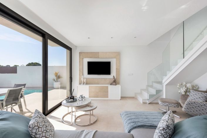 Image No.5-3 Bed Villa / Detached for sale