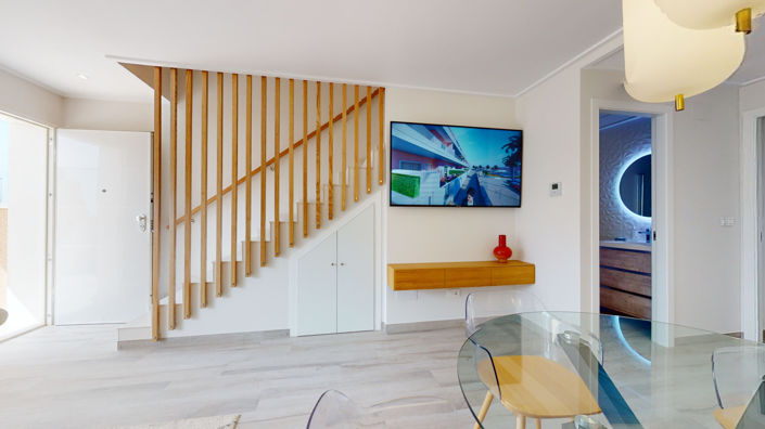 Image No.12-3 Bed Townhouse for sale