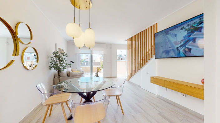 Image No.9-3 Bed Townhouse for sale