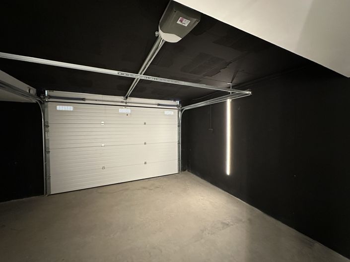 Image No.9-3 Bed Villa / Detached for sale