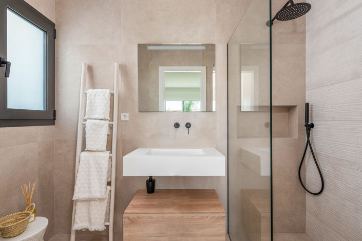 Image No.25-3 Bed Apartment for sale