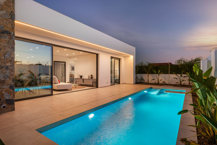 Image No.31-3 Bed Apartment for sale