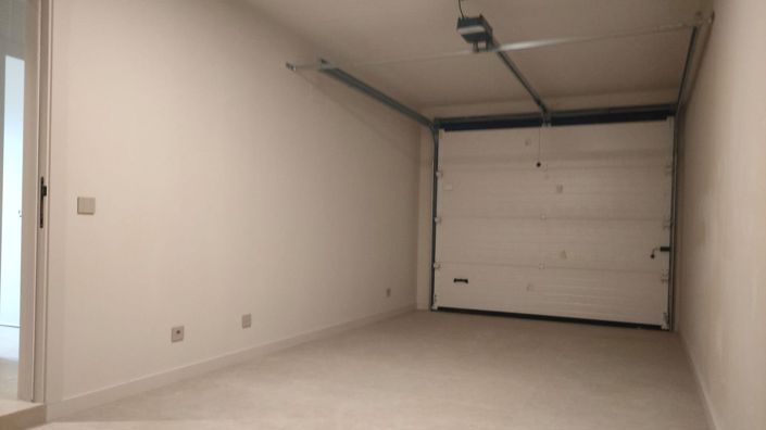 Image No.22-4 Bed Villa / Detached for sale