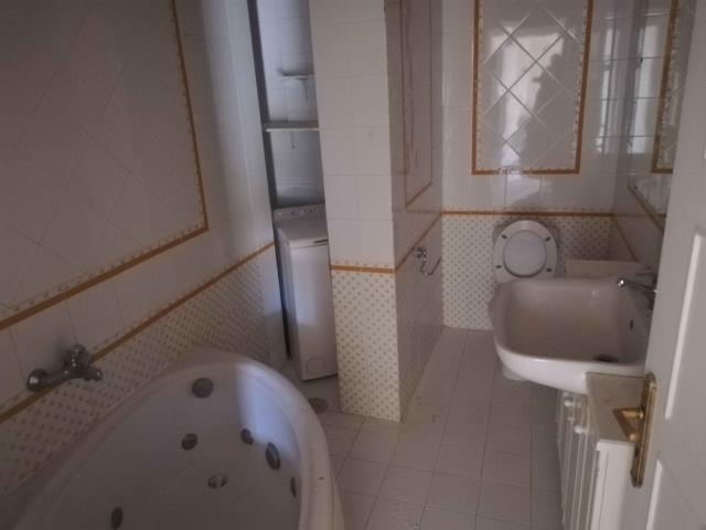 Image No.7-3 Bed Apartment for sale