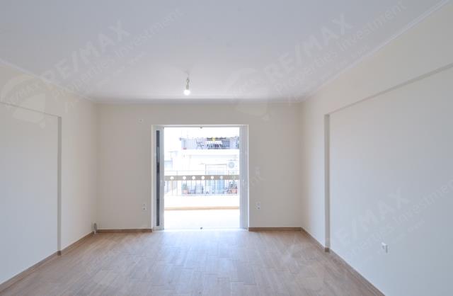 Image No.14-2 Bed Maisonette for sale
