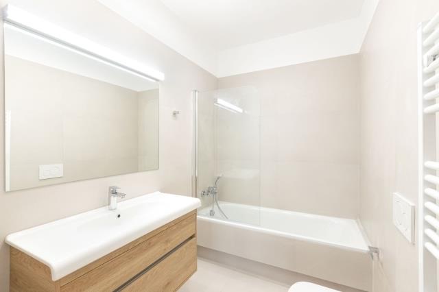 Image No.3-3 Bed Apartment for sale