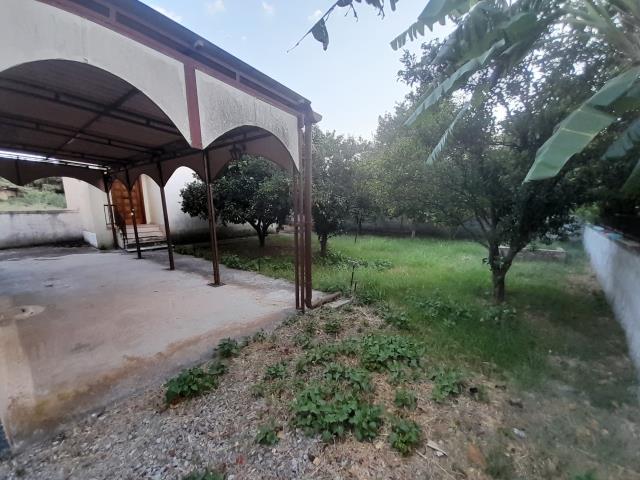 Image No.6-2 Bed Land for sale