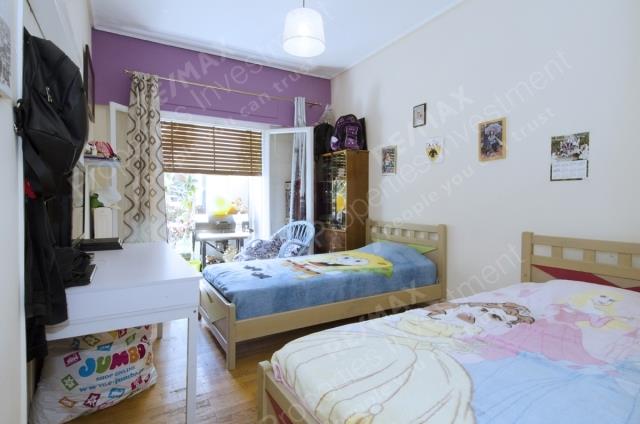 Image No.21-8 Bed Apartment for sale