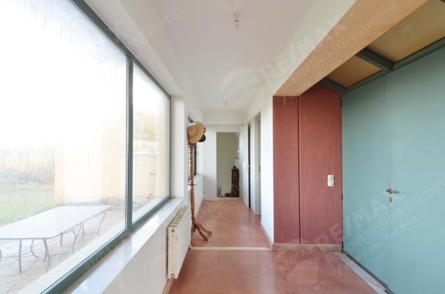 Image No.8-3 Bed Maisonette for sale