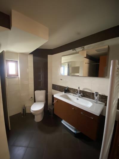 Image No.10-4 Bed Villa / Detached for sale