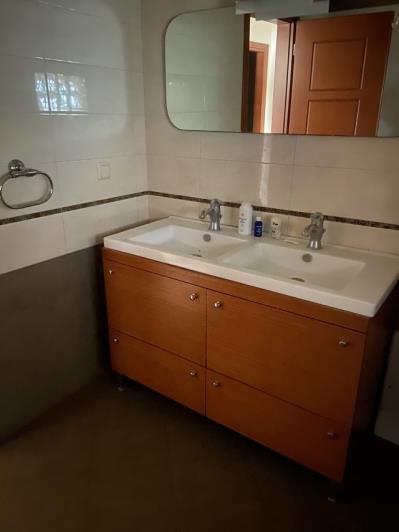 Image No.15-4 Bed Villa / Detached for sale