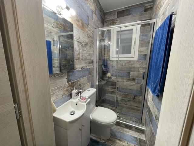 Image No.4-5 Bed Apartment for sale