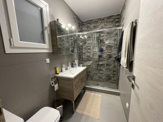 Image No.11-5 Bed Apartment for sale